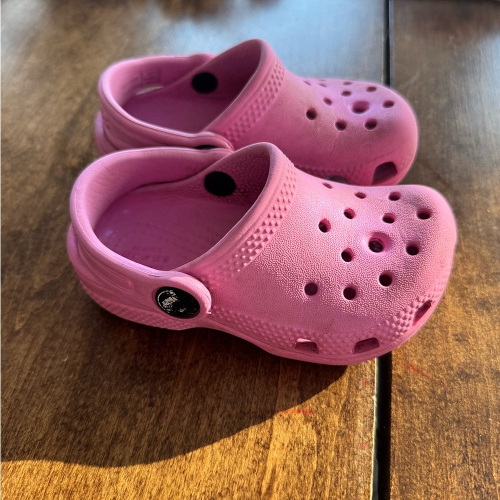 CROCS Kids Vibrant Pink Sandals